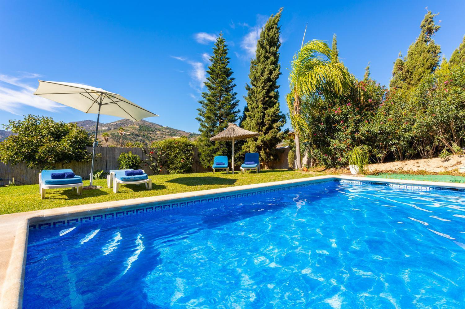Villa Loli Imaroga One Nerja Extérieur photo